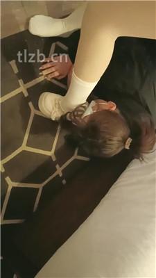 【爱可呀】双S-开发超模学姐S-转胯/吃白袜/舔脏鞋/脚底喂食