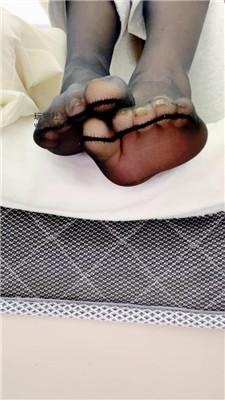 【女神mio】黑丝足你    250220-13