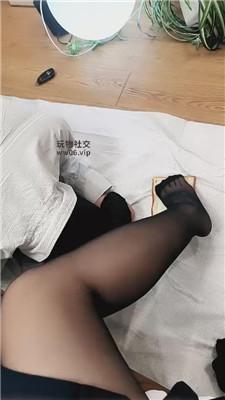 【喵喵大王】黑丝脚踩虐/坐脸窒息/踩踏喂食【完整版】JS250123-31