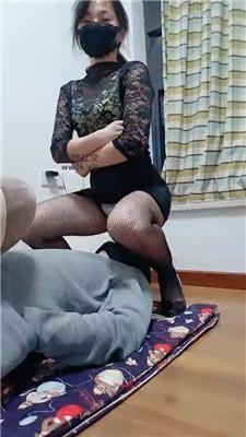 【思纯】高跟网袜美腿踩虐 JS250114-22