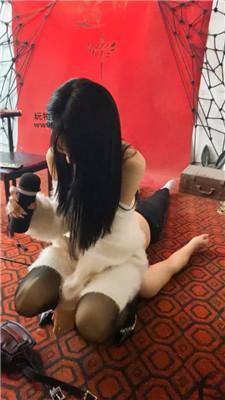 【织羊】精神小妹胯下辱-鞭打/高跟黑丝踩虐 bf49116