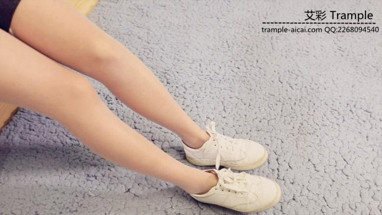 女巨人透明丝袜pov