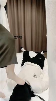 【绾绾】肉丝脚踩踏鞭打-强制圣水 JS250515-15