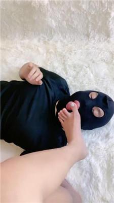 【路子】强迫家奴舔脏高跟凉鞋/喂口水