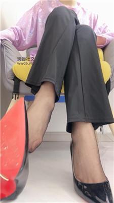 【小奕】ATM黑丝灯    250210-15