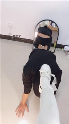 【艾黎】白袜诱惑-重度虐乳-闻舔腋下 bf50490