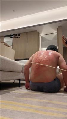 【夏清】铆钉平底鞋玉足舔-藤条鞭打 bf52689