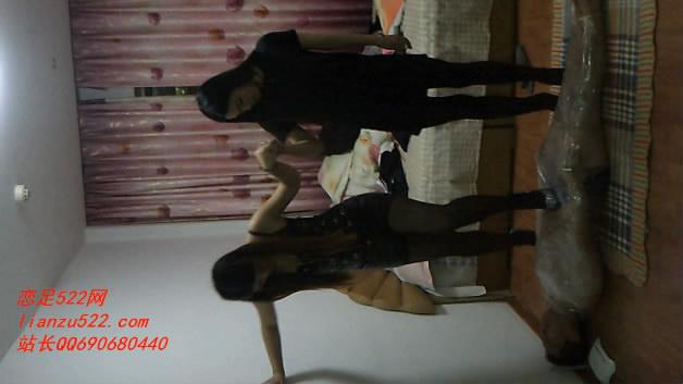 木乃伊滴蜡高跟踩