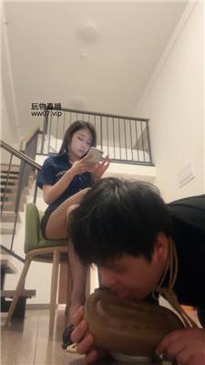 【喵酱紫】高跟网袜踩/抽耳光/强迫圣水 bf50668