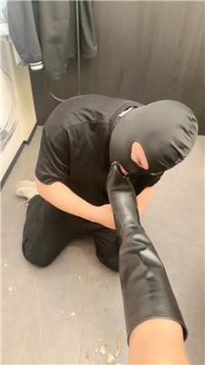 【辣姐】饭店玩双狗/靴底喂食 bf51617