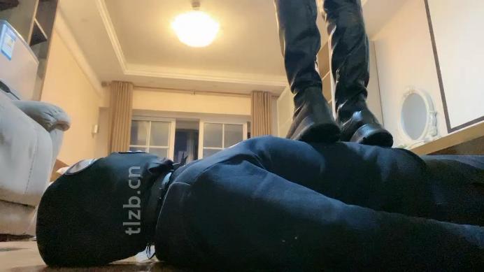 【zaizz】双狗应聘家奴相互求虐争宠【下】