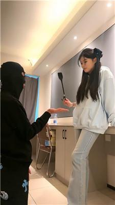 【esse殿下】连环抽耳光打手心 bf49216