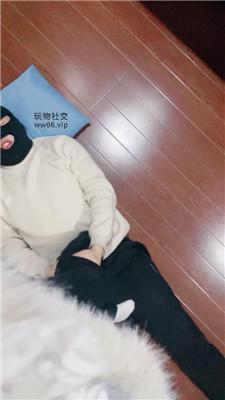 【小凤梨】多位素人看我惩罚抖M男友 JS250210-3