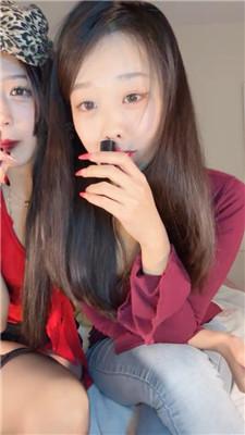 【佳佳的闺蜜】爆吸香水口水    250120-3