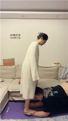 【埋汰】玉足恋足舔/骑马骑脖 JS250117-52