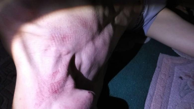 真实暴力耳光休克踩踏舔脏鞋《鸽宝原创》