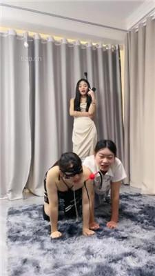 【cc.s】玩弄双母畜-鞭打/奴下奴/骑狗背/互相掐脖舔脚