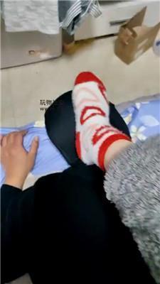 【小羊咩咩】自己抽耳光/棉袜脚踩踏  JS250110-5