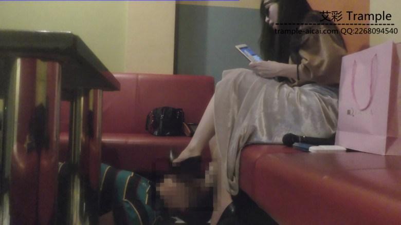 小刚日本原创系列第17部 变成了日本福冈素人美雪的专属奴 中文字幕