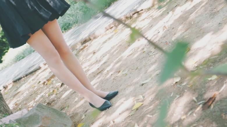 琪琪公园长腿肉丝秀