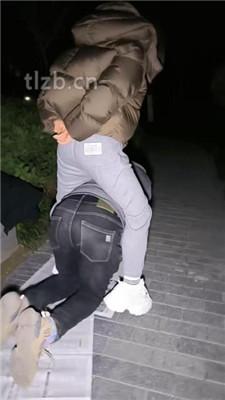 【冰爷】户外-骑马骑脖/运动鞋白袜踩踏