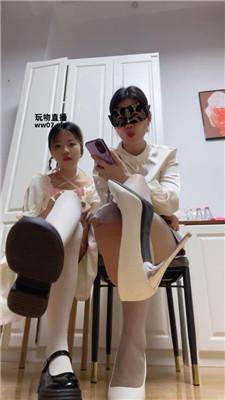 【红颜】母女羞辱全家乱轮【双视角】    250507-2