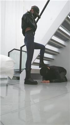 【文文文文】超酷女神短靴碾压踩【双视角版】 bf49106