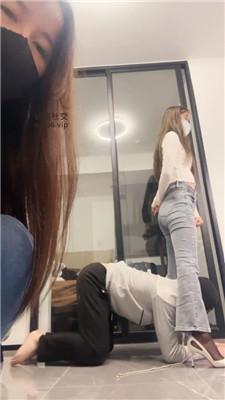 【诗诗】双S-高跟黑丝踩虐/抽耳光/转胯狗爬/赏赐圣水【双视角】bf49330