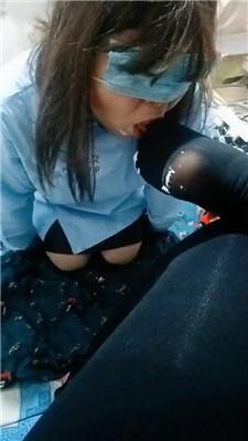 【伪娘和人妻】红高跟丝袜蹂躏CD JS250104-17