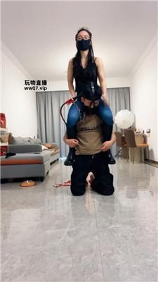 【南月女神】长靴踩踏-狗链遛狗-骑马骑脖 JS250317-1