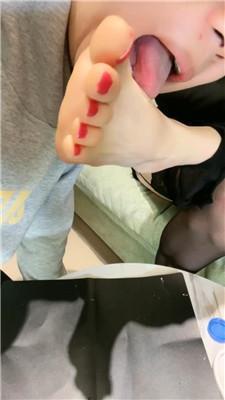 【狸狸】御姐S跪舔/皮靴清理/脚喂食深喉/舔吃脚皮 bf49574