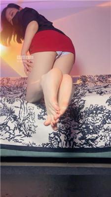 【小妮】裸足寸止炸    250522-25