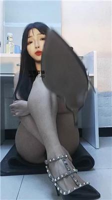 【绝美兔】一个屁鹿一次    250225-3