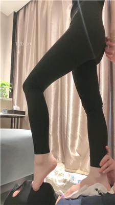 【筱月】健身后运动鞋白袜气味控制