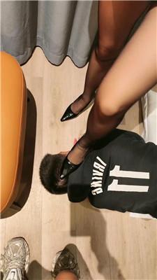 【魔仙集中地】3S-情侣奴-长靴黑丝运动鞋白袜虐 bf49255