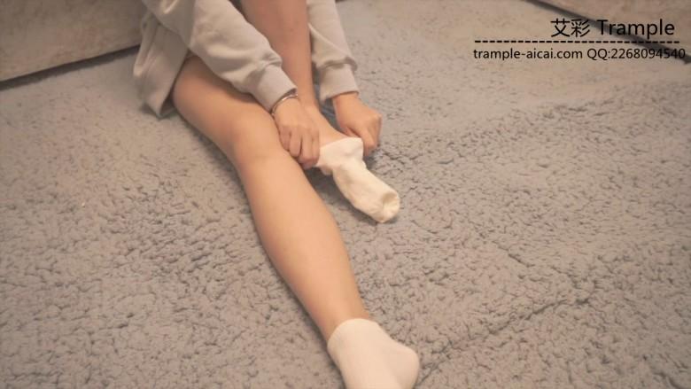 南一，洛芸，宅七，3人白袜运动鞋调教