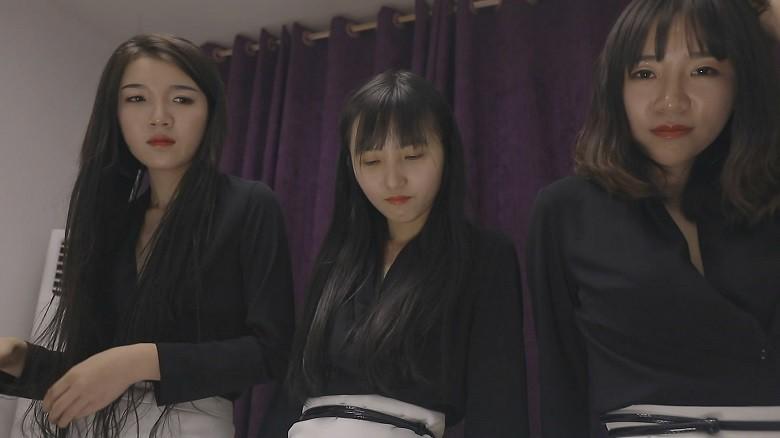 翻拍番号片系列三人OL装第二部（双视角）