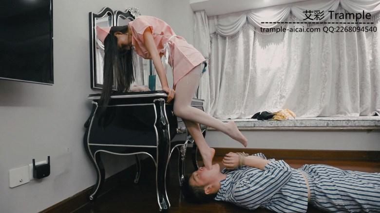 〖H.P.L栖心之栈〗—芷晴护士脚深喉病人 〖H.P.L栖心之栈〗—芷晴护士脚深喉病人