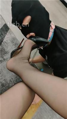 【多多】强制闻鞋窝/转胯/全体重踩踏/坐狗头