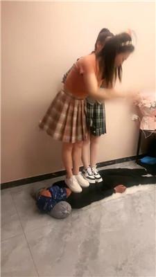 【夸梨】反绑贱奴暴力虐打踢踹【三视角版】 JS250419-12