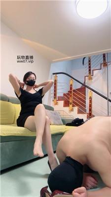 【小妮】坐脸窒息/跪舔高跟肉丝【双视角版】 bf50708