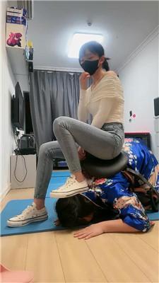 【暴主】母畜-囚禁狗笼-舔帆布鞋船袜-狗链遛狗 JS250303-34