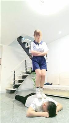 【淡颜】学生主-数据线鞭打/连环耳光 JS250223-23