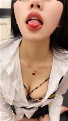 【橙宝】白袜脚玩虐女神犬 bf51032