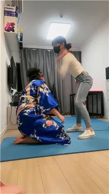 【暴主】母畜-囚禁狗笼-舔帆布鞋船袜-狗链遛狗 JS250303-34