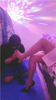 【飒姐】灌圣水/高跟恋足舔 JS250308-17