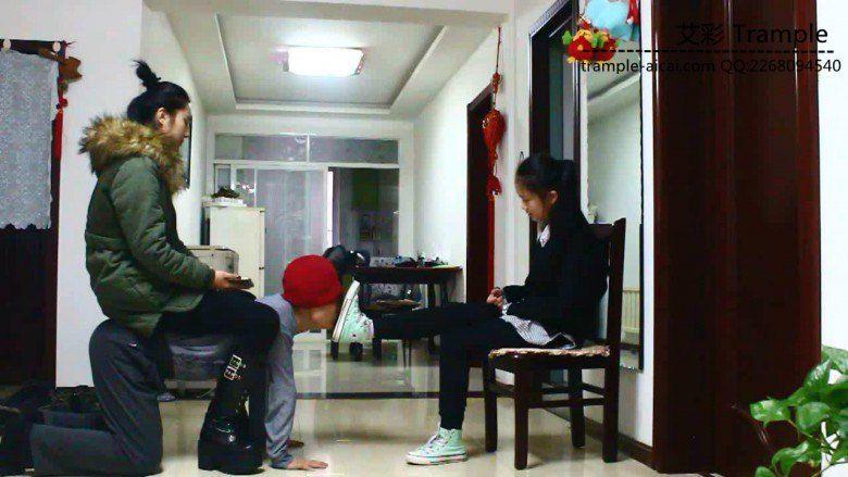 侑主！媛媛！出演收服嚣张的班主任（终）骑乘踩脸！