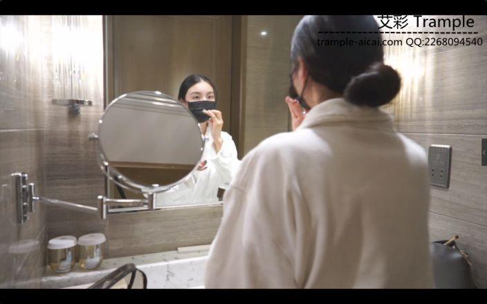 南一歆凝浴室训奴