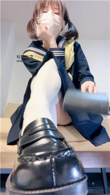 【奶味小仙女】同桌的鞋    250207-11