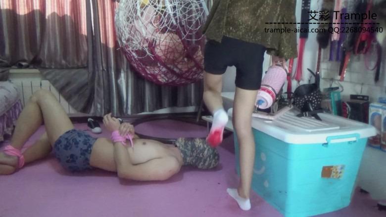 傲柔s-超级暴力虐贱狗头